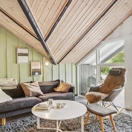 Vakantiehuis Thulevej Xi *